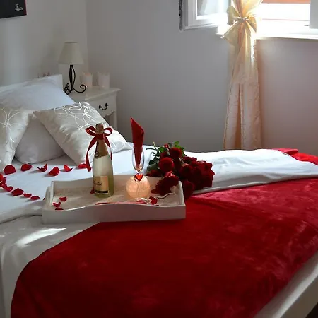 Primera Apartment